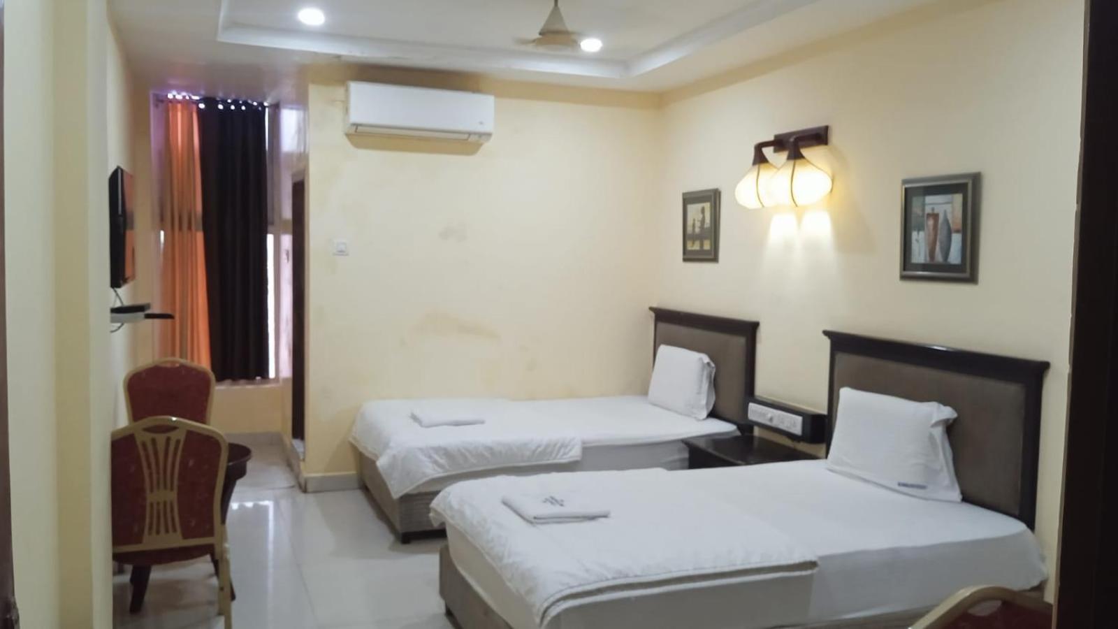 Hotel Sriannamalaiyar Residency Vellore Exterior foto